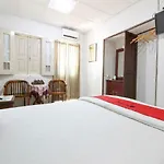 Reddoorz Syariah Near Wijilan Yogyakarta